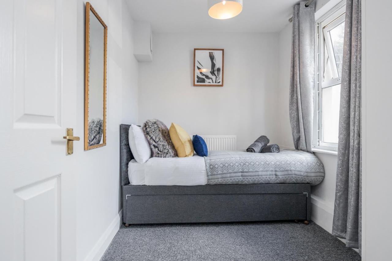 Stunning 2-Bed Apt - Free Parking - Camden - Central - Zoo - Shop - Events Londyn Zewnętrze zdjęcie
